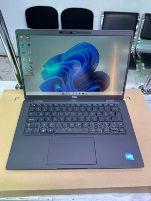 Laptop Dell Latitude 7420 16GB Intel Core i7 SSD 256GB