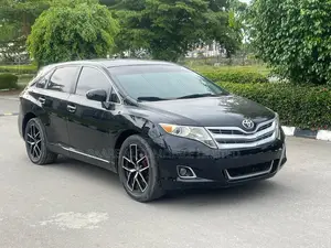Toyota Venza 2011 Black