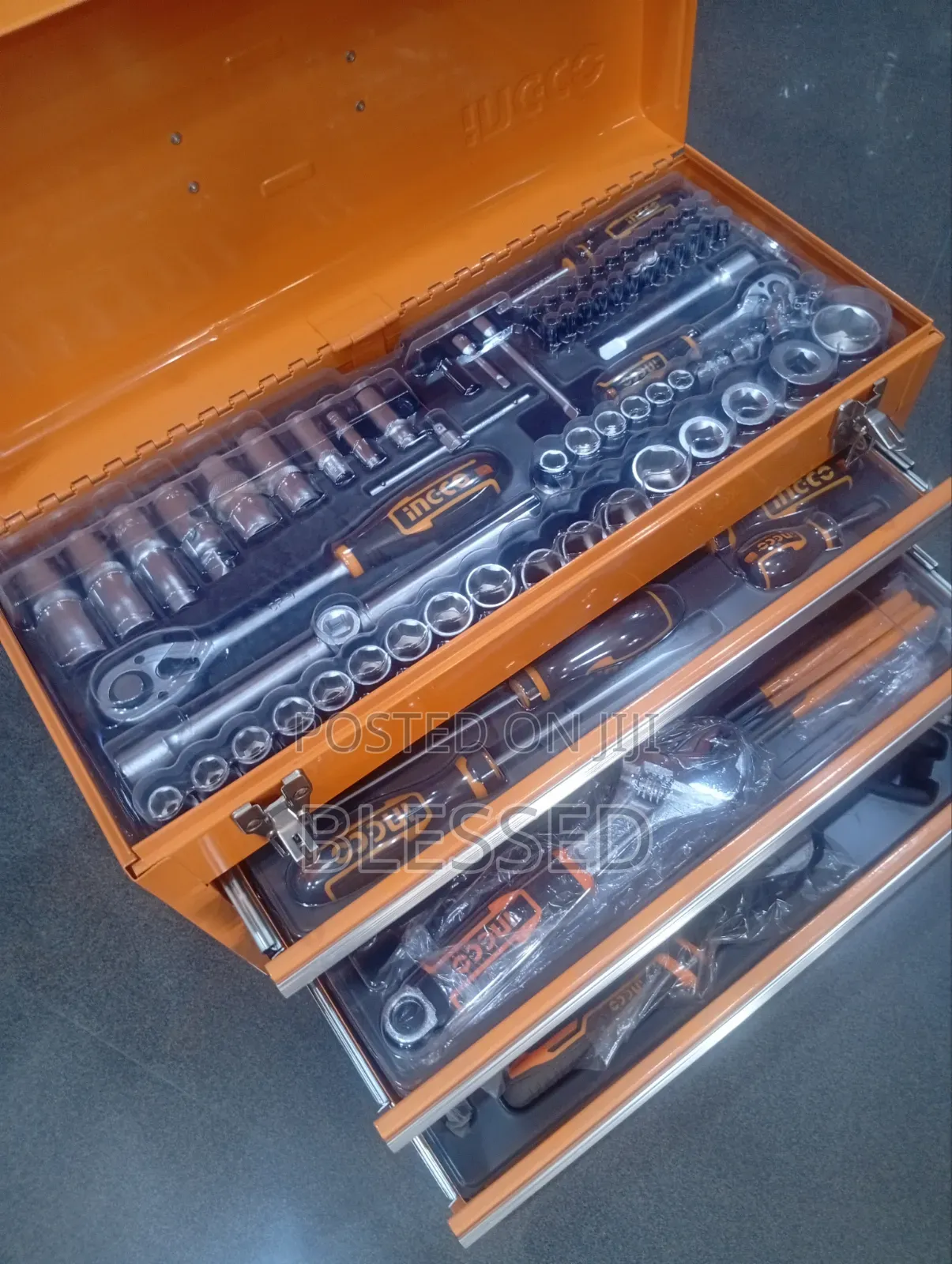 Ingco 132 Pcs Mechanical Tools Box