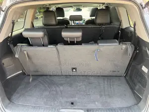 Toyota Highlander XLE 4x2 V6 (3.5L 6cyl 8A) 2017 Gray