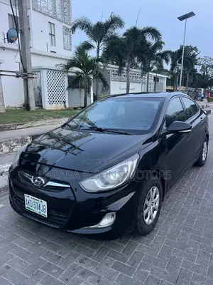Hyundai Accent SE Automatic 2012 Black