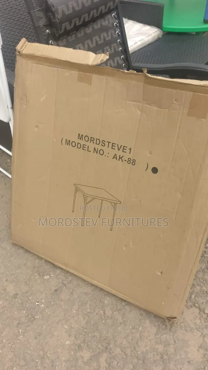 4 Corner Square Folding Table