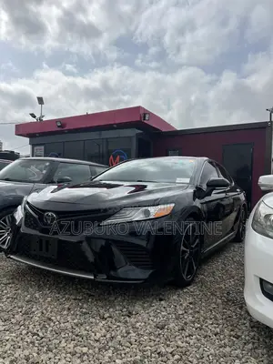 Toyota Camry XSE FWD 2020 Black