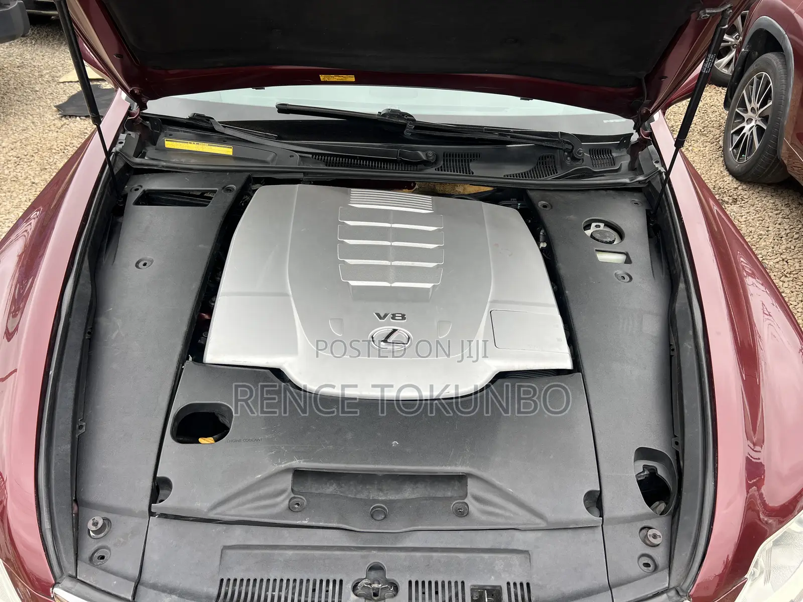 Lexus LS 2008 Maroon