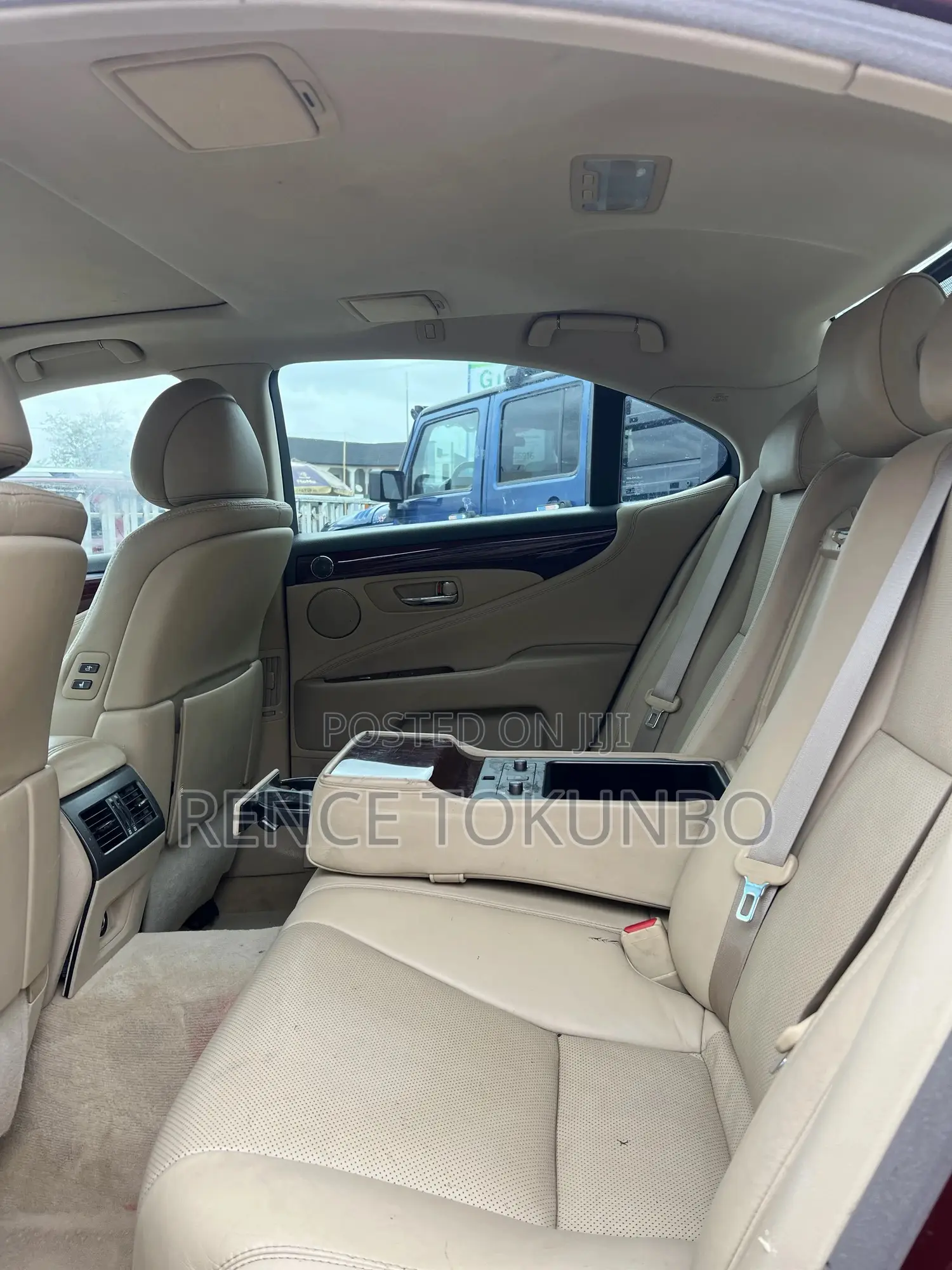 Lexus LS 2008 Maroon