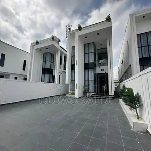 5bdrm Duplex in Ajah Lagos for sale