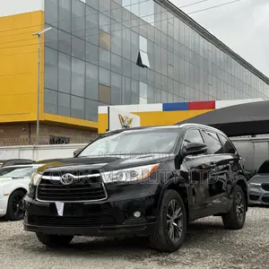 Toyota Highlander 2016 Black