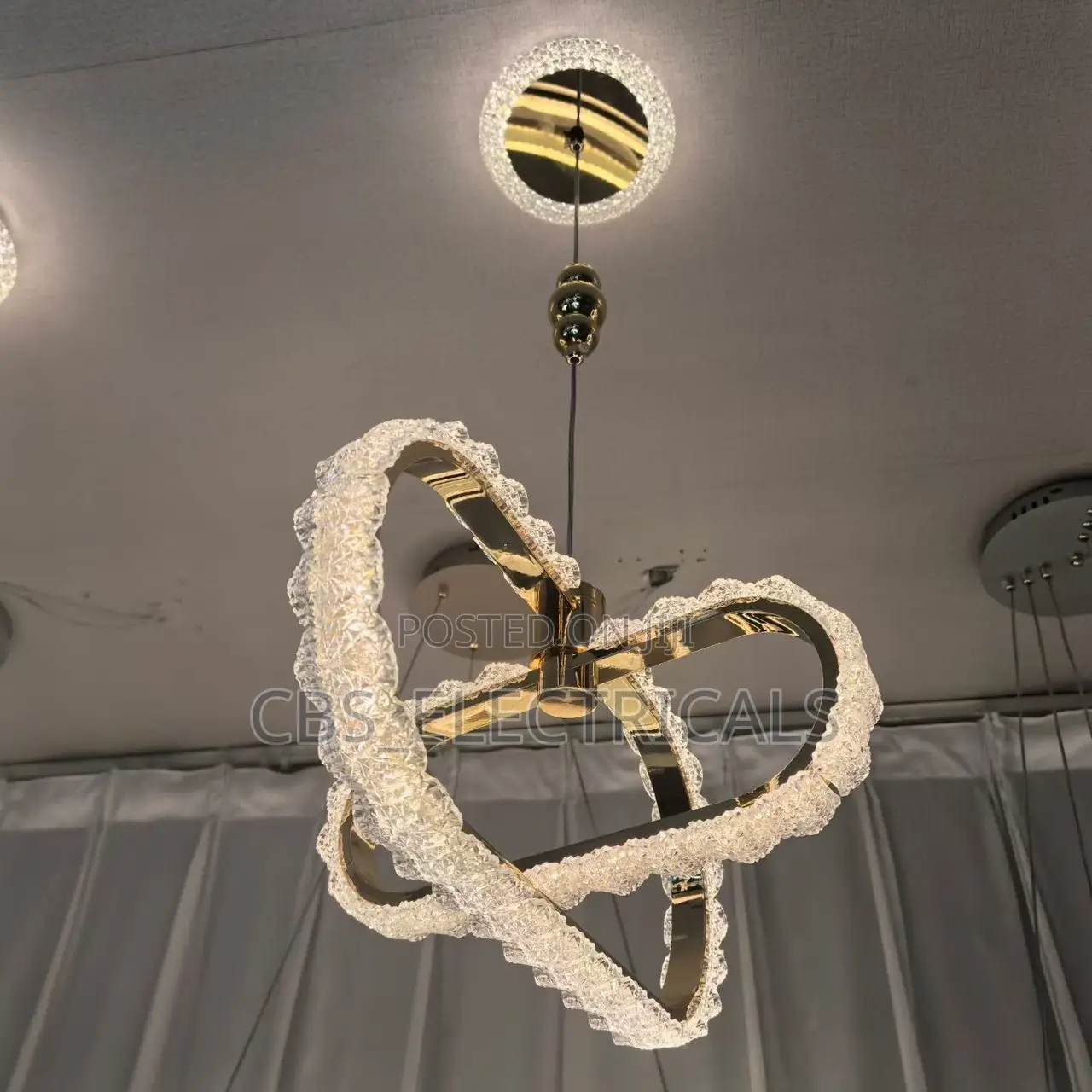 Luxury Modern Led Chandelier – Brand New