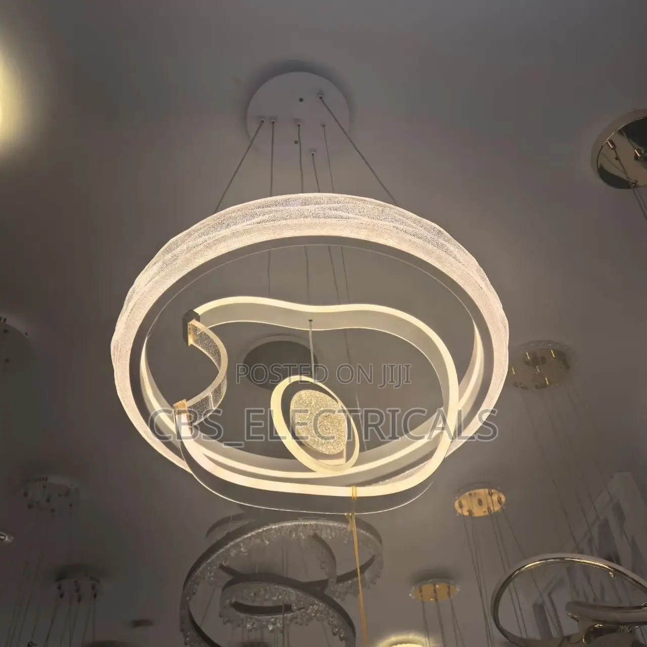 Luxury Modern Led Chandelier – Brand New