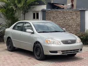 Toyota Corolla 2004 Silver