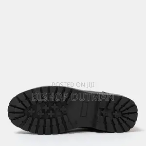 Deakins Boot