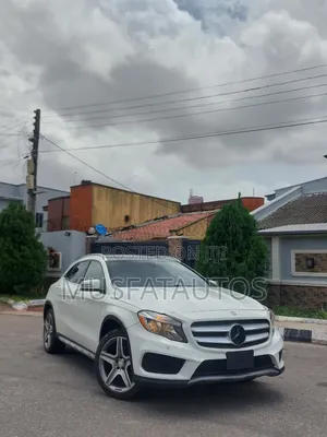 Mercedes-Benz GLA 250 2016 White