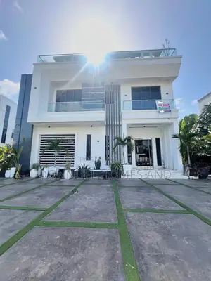 5bdrm Duplex in Osapa london for sale