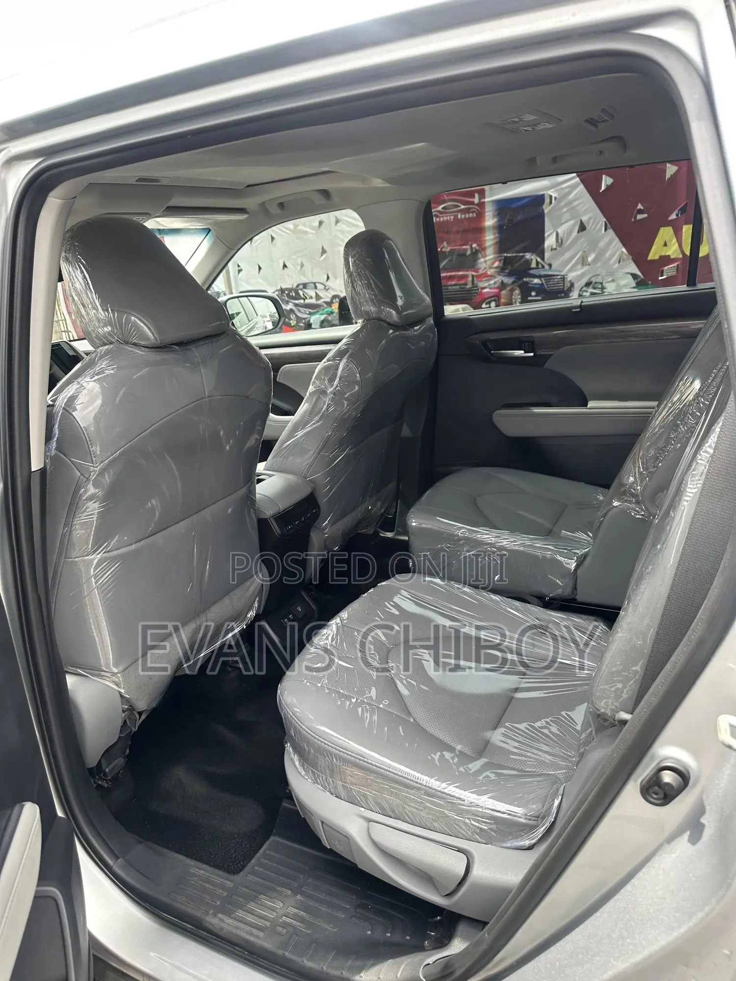 Toyota Highlander Limited 2021 Silver