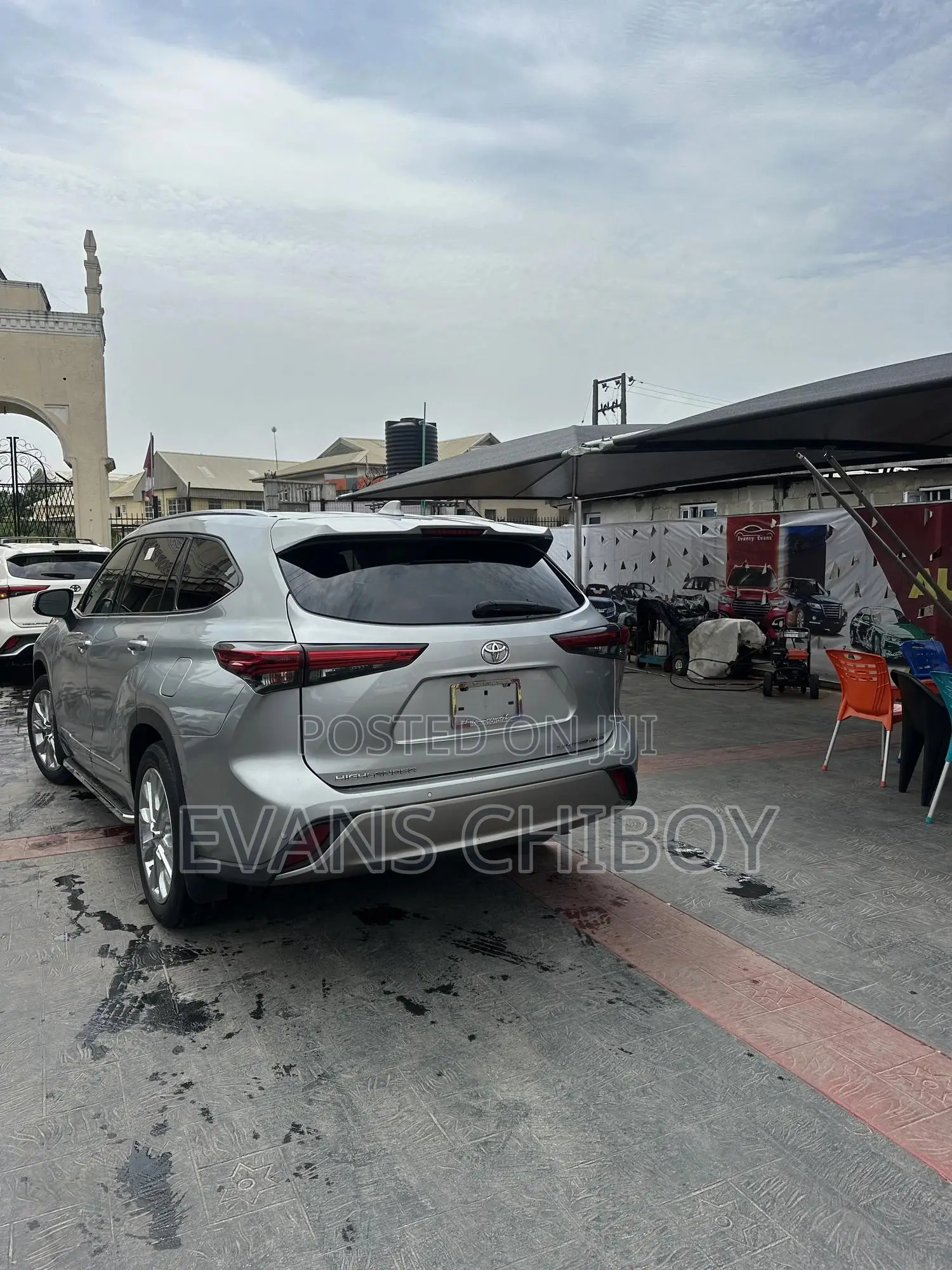 Toyota Highlander Limited 2021 Silver