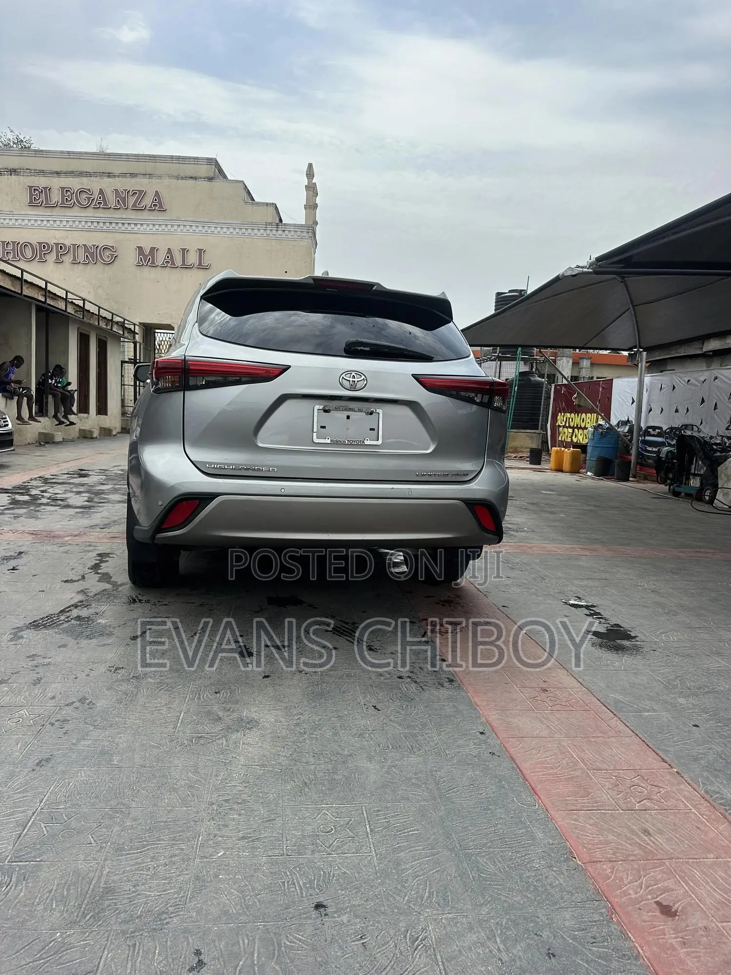 Toyota Highlander Limited 2021 Silver