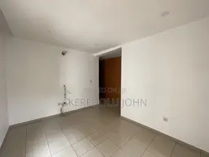 3bdrm Block of Flats in Jabi for rent