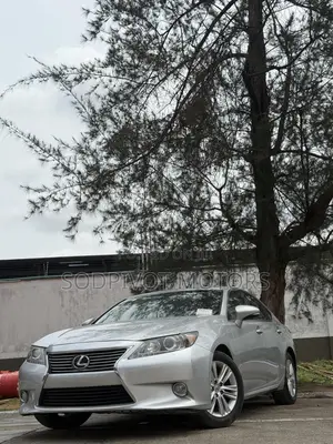 Lexus ES 350 FWD 2013 Silver