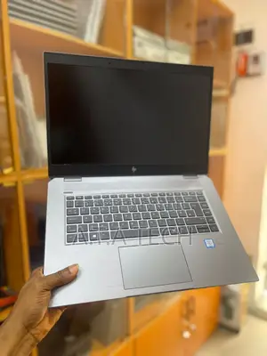 Laptop HP ZBook Studio G5 16GB Intel Core i7 SSD 512GB