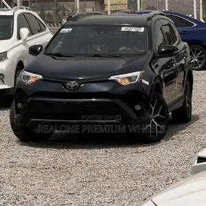 Toyota RAV4 SE AWD (2.5L 4cyl 6A) 2017 Black