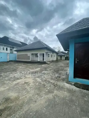 3bdrm Bungalow in Ewet Housing Estate, Uyo for rent