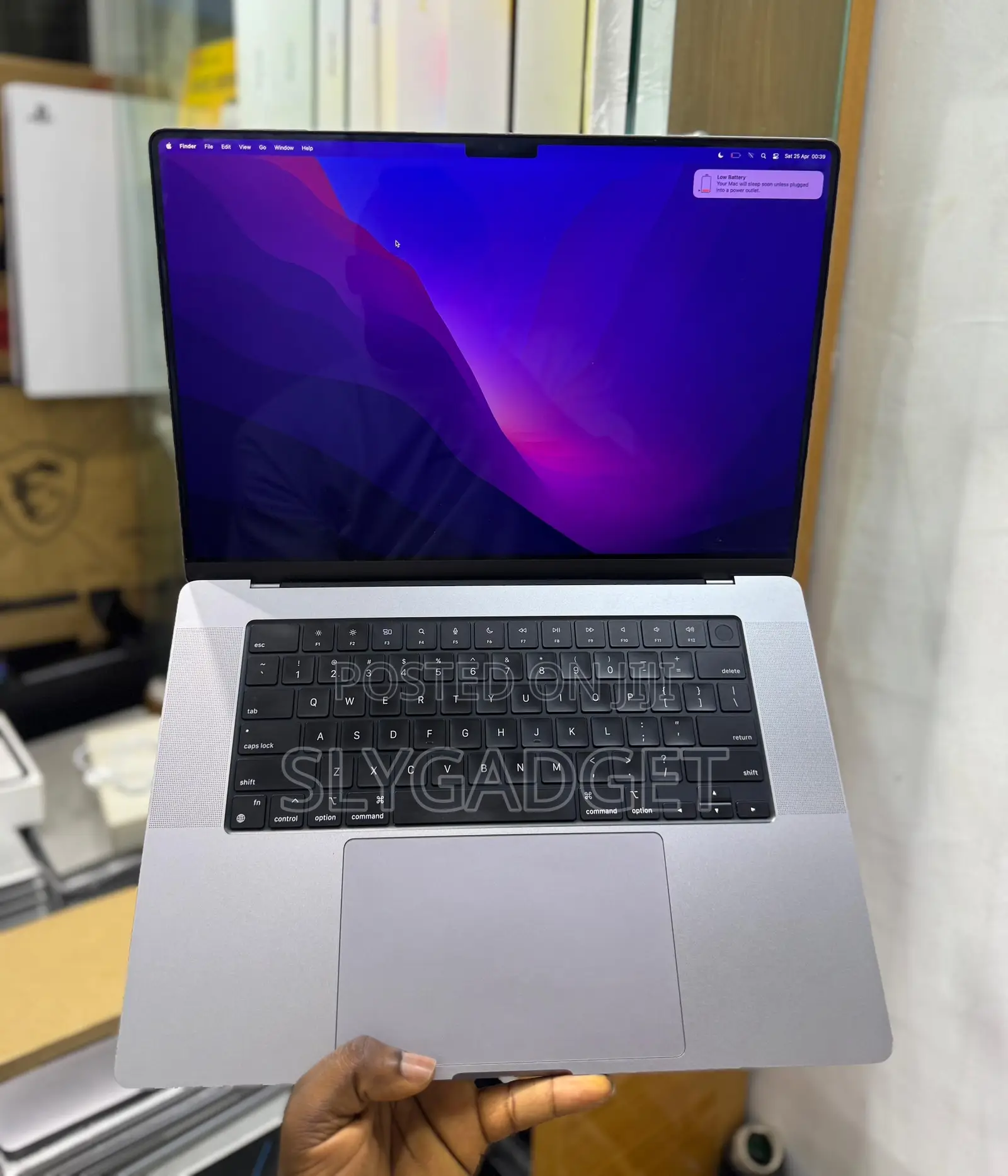 Laptop Apple MacBook Pro 2021 M1 64GB Apple M1 Max SSD 2T
