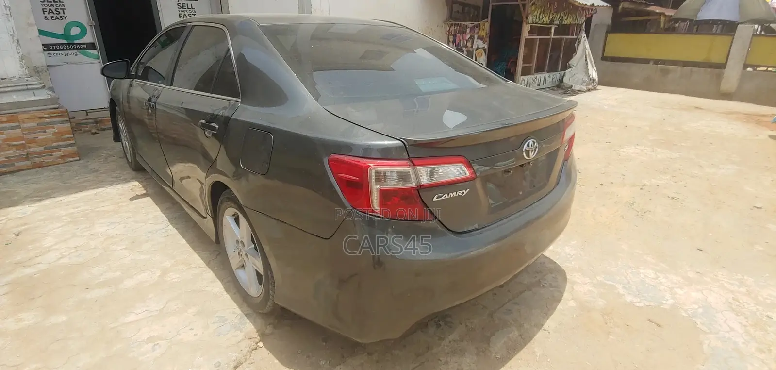 Toyota Camry 2012 Gray