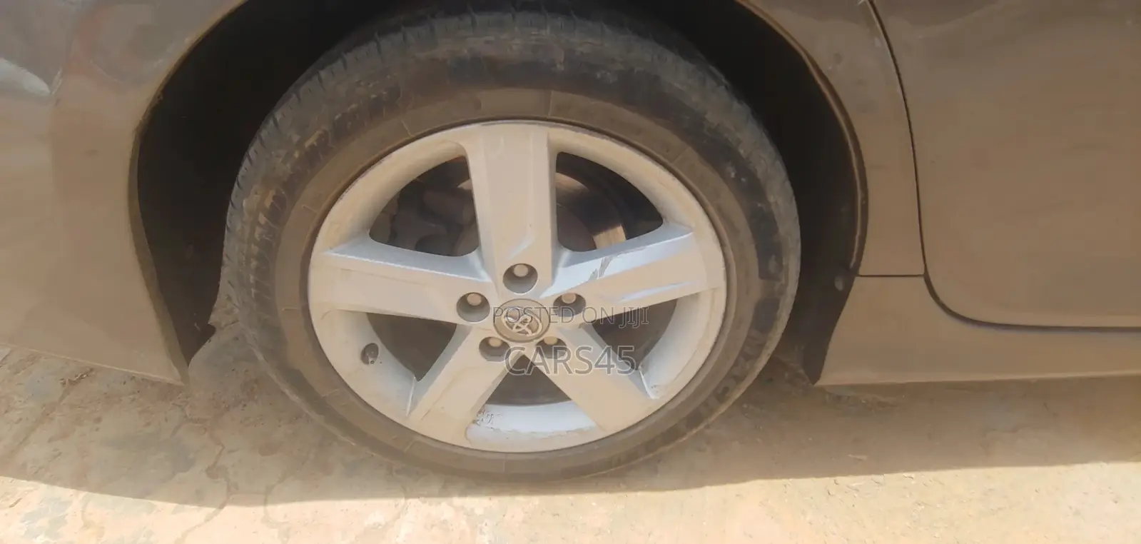 Toyota Camry 2012 Gray
