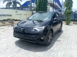 Toyota RAV4 2017 Black