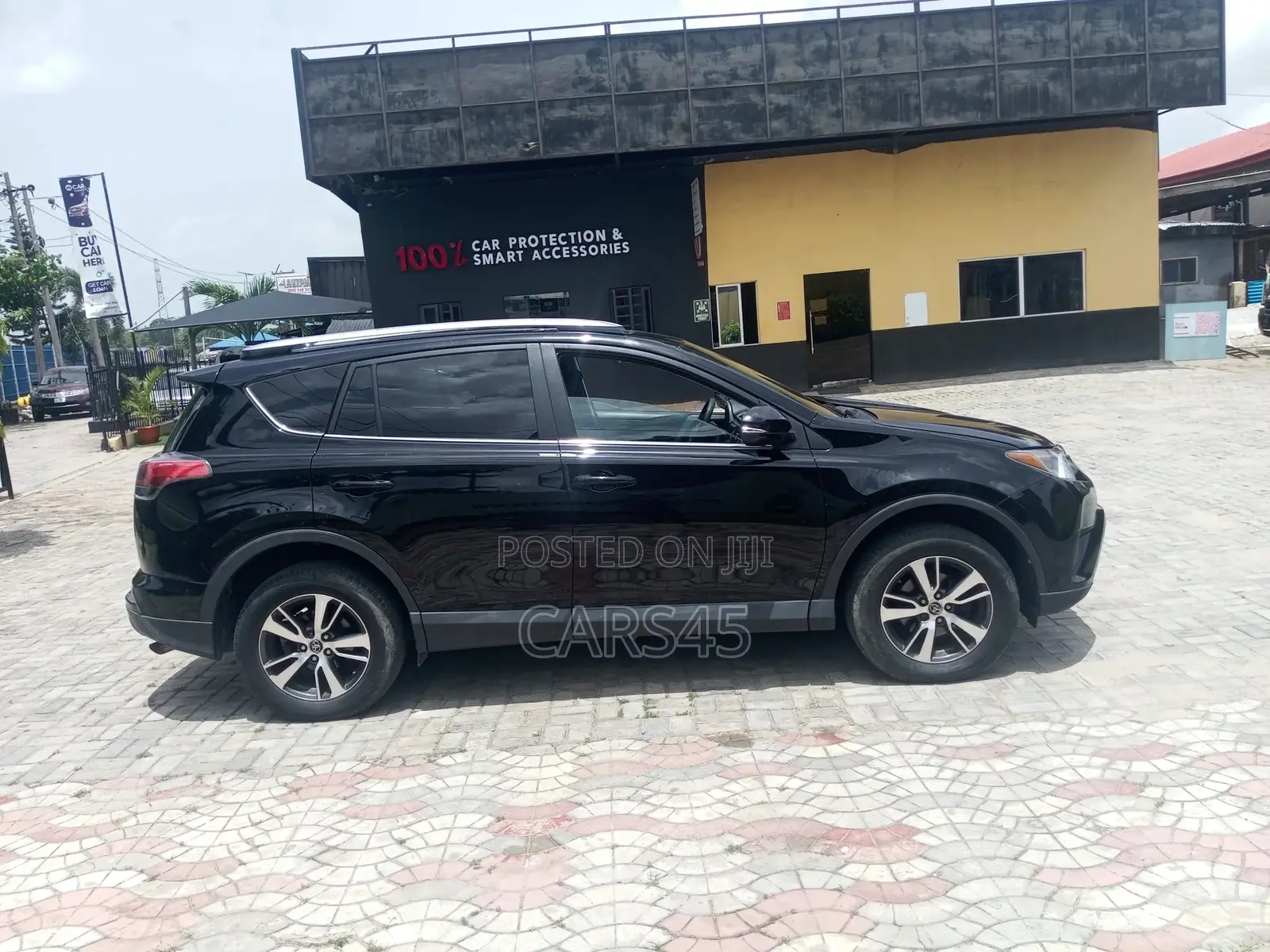 Toyota RAV4 2017 Black