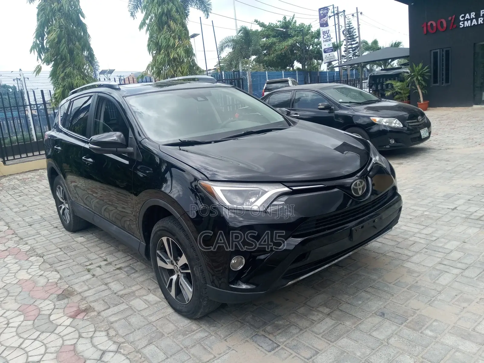 Toyota RAV4 2017 Black