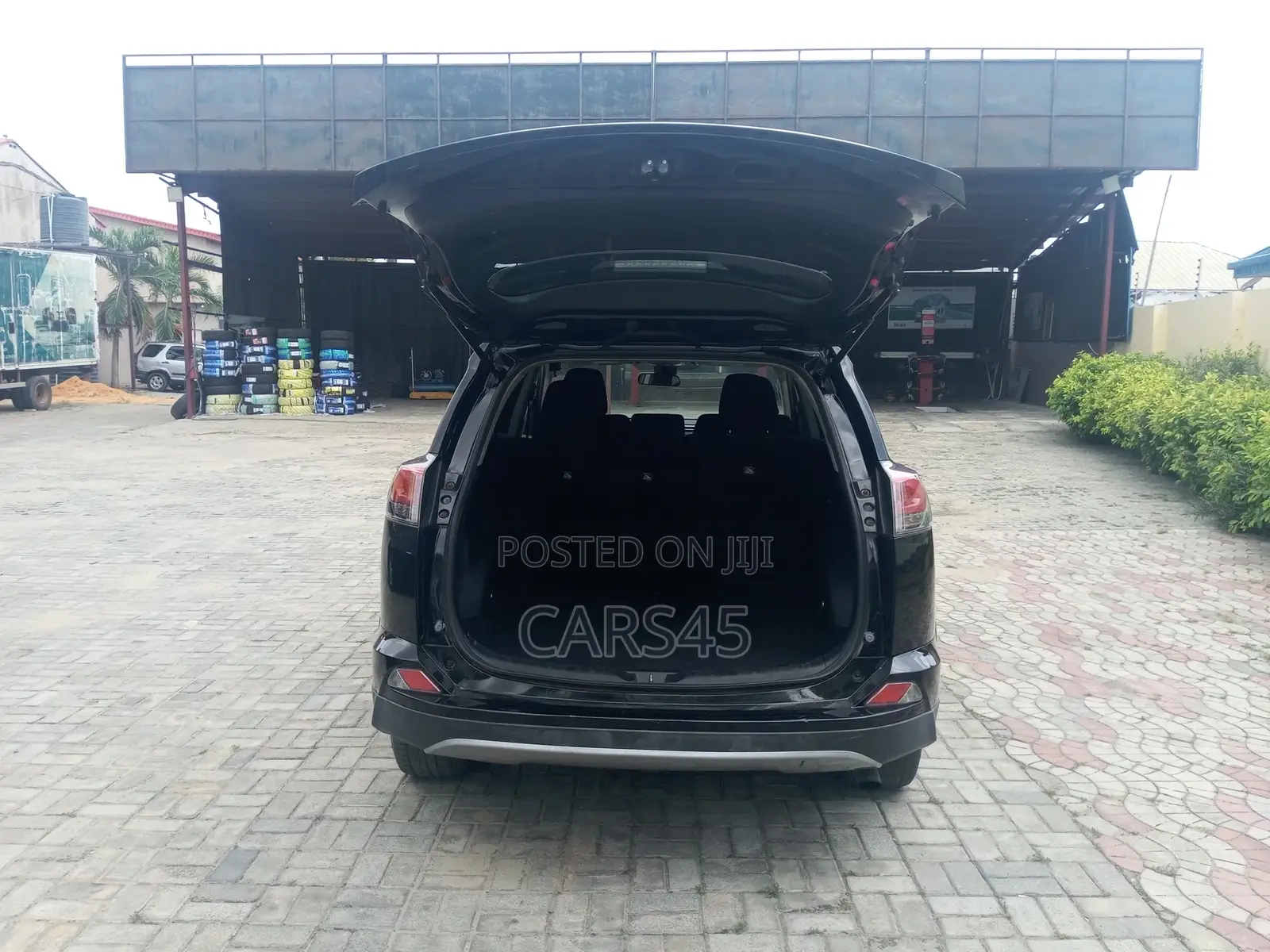 Toyota RAV4 2017 Black