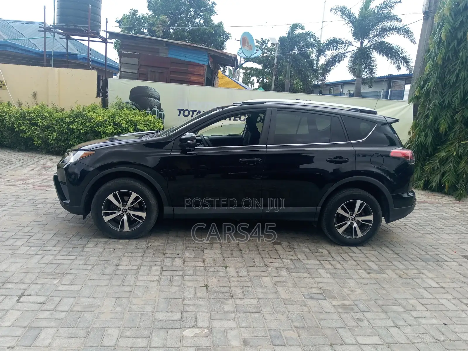 Toyota RAV4 2017 Black