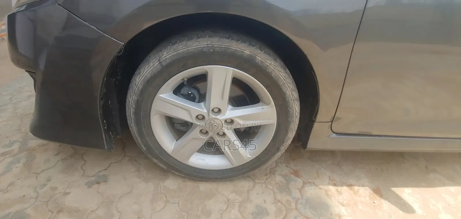 Toyota Camry 2012 Gray