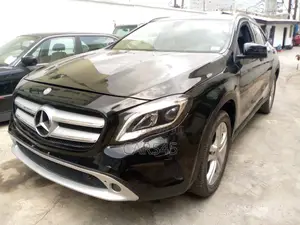 Mercedes-Benz GLA 250 2018 Black
