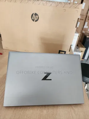 Laptop HP ZBook Firefly G8 16GB Intel Core i7 SSD 256GB