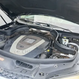 Mercedes-Benz GLK-Class 2012 Black