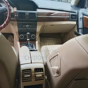 Mercedes-Benz GLK-Class 2012 Black