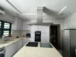 5bdrm Duplex in Orchd, Lekki for rent