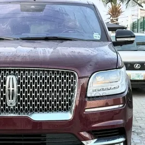 Lincoln Navigator Standard 4x4 2020 Burgundy