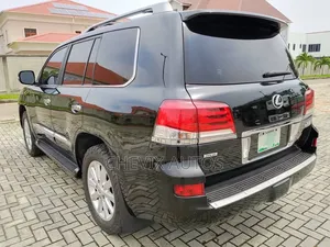 Lexus LX 570 AWD 2014 Black