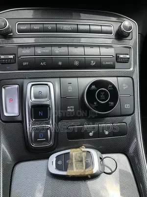 Hyundai Santa Fe Limited 2023 Blue