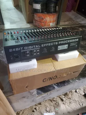 16 Channel Live Mixer