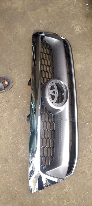 Front Grille for Toyota Hilux 2009
