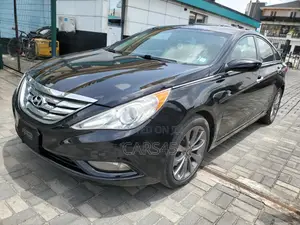 Hyundai Sonata 2011 Black