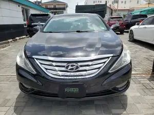 Hyundai Sonata 2011 Black