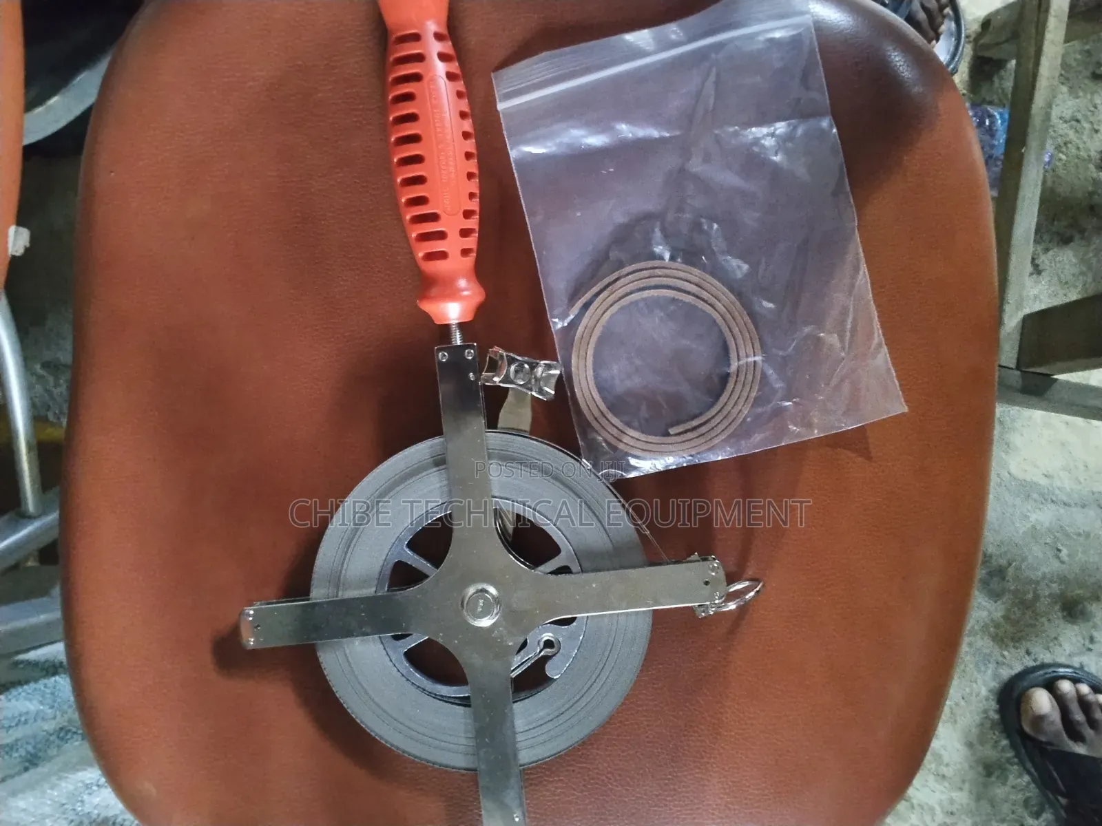 Crescent Lufkin C2276dn 100-Foot (30m) Derrick Chrome Clad Tape for ...