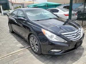 Hyundai Sonata 2011 Black