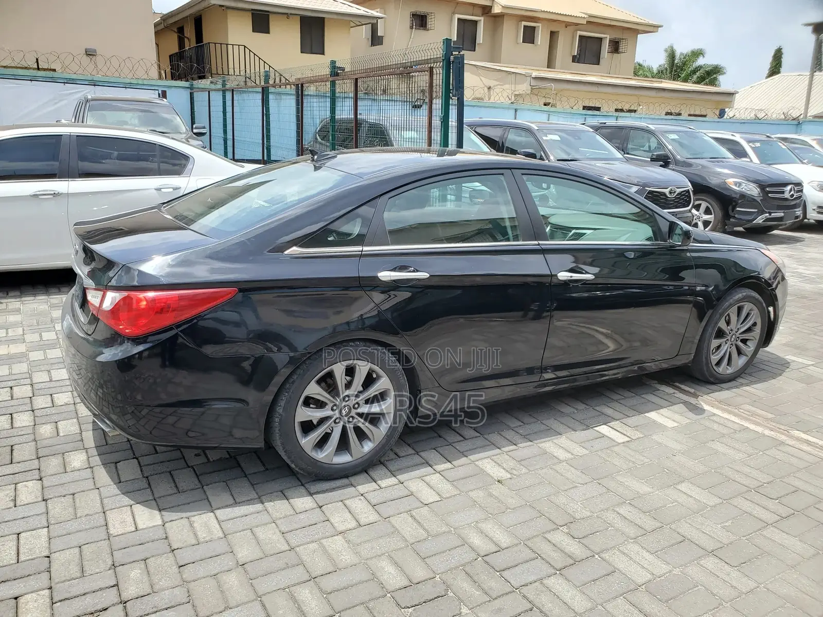 Hyundai Sonata 2011 Black