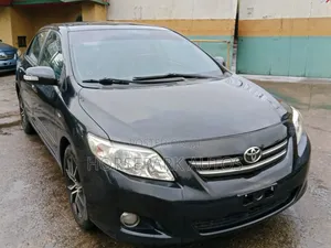 Toyota Corolla 2010 Black